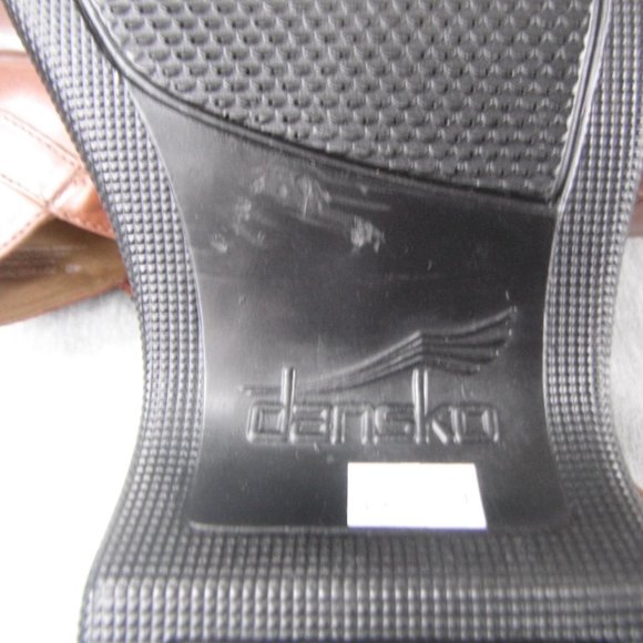 Dansko shoes - Picture 7 of 8
